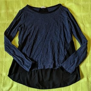 Color block long sleeve tee